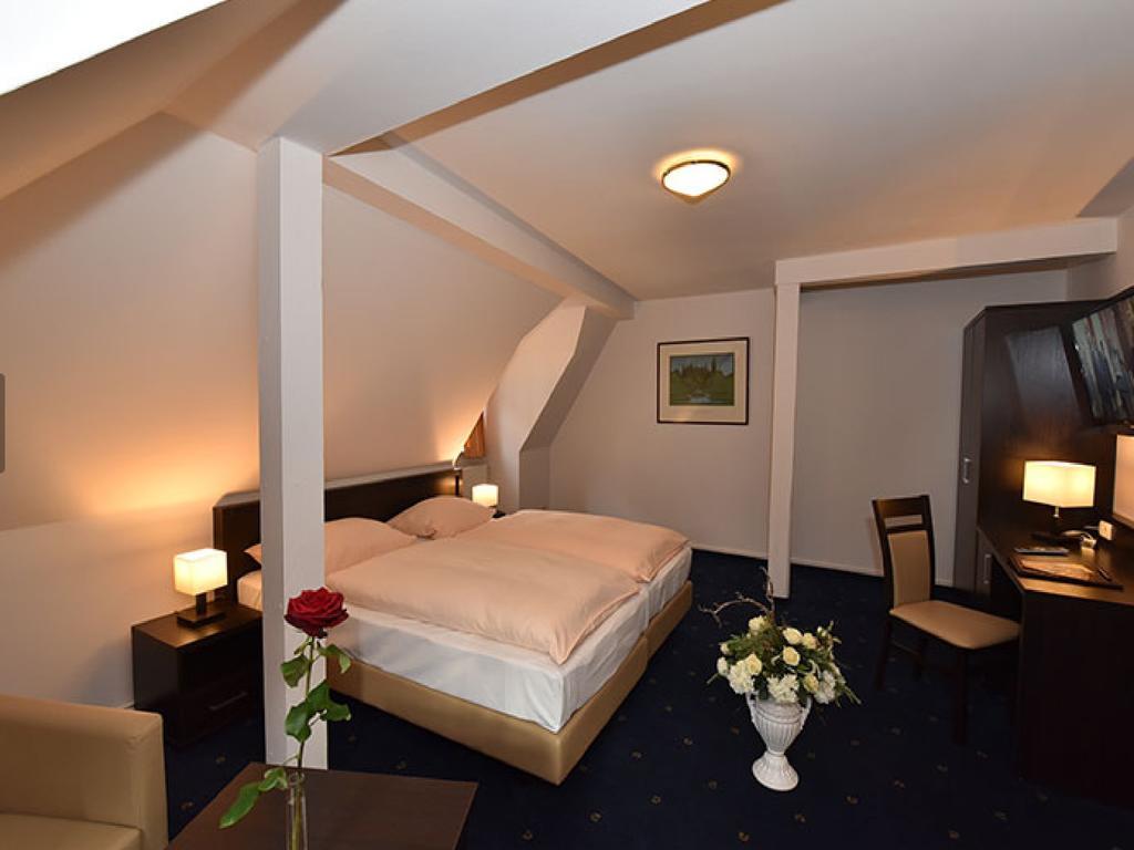 Weinhaus Woehler Hotel