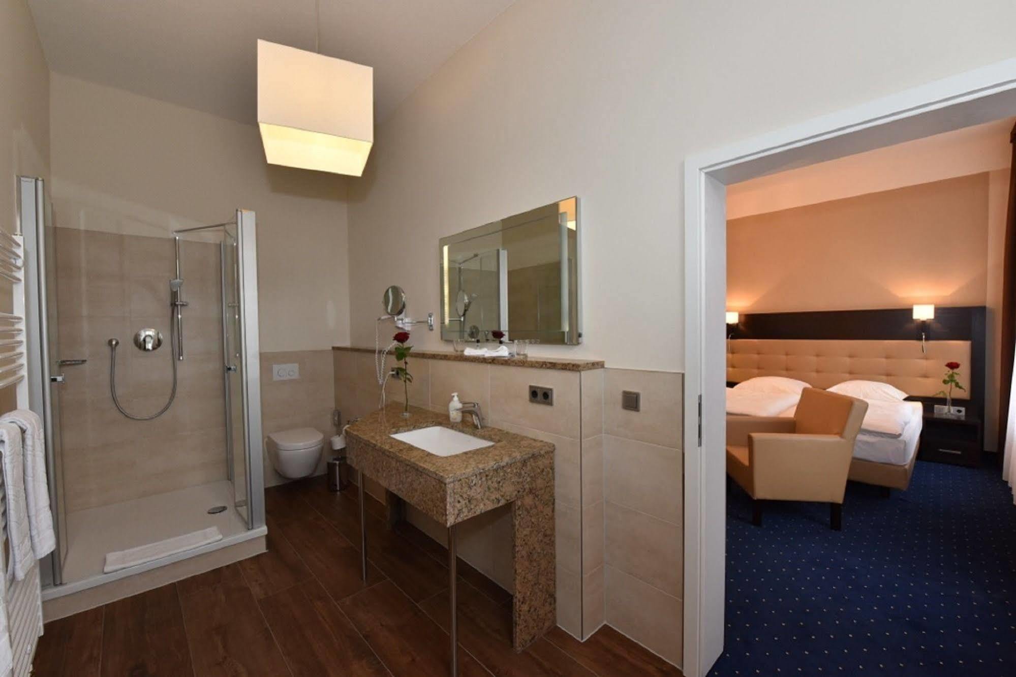 Weinhaus Woehler Hotel 3*